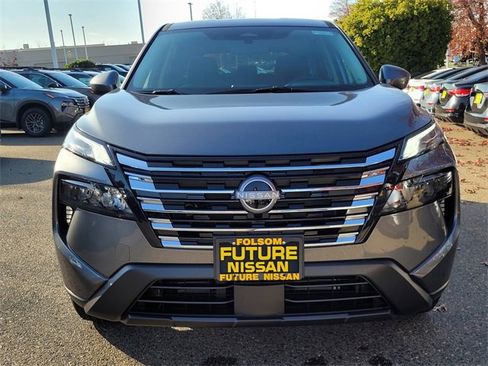 New 2026 Nissan Rogue SV image 3