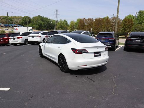Used 2020 Tesla Model 3 Long Range image 8