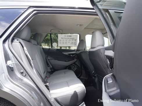 Certified 2025 Subaru Outback Limited image 8