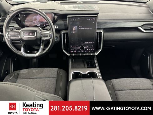 Used 2025 GMC Acadia Elevation image 21