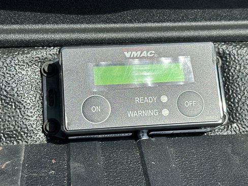 New 2025 Ford F550 4x4 SuperCab Super Duty image 21