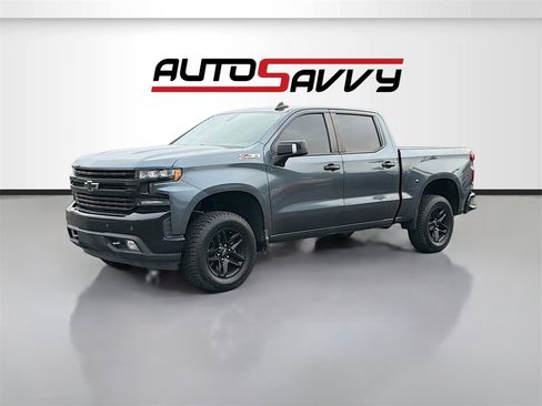 Used 2021 Chevrolet Silverado 1500 LT Trail Boss w/ Convenience Package II image 3