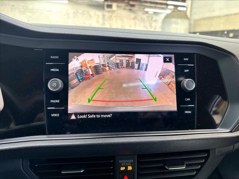 Used 2022 Volkswagen Jetta SEL FWD image 23