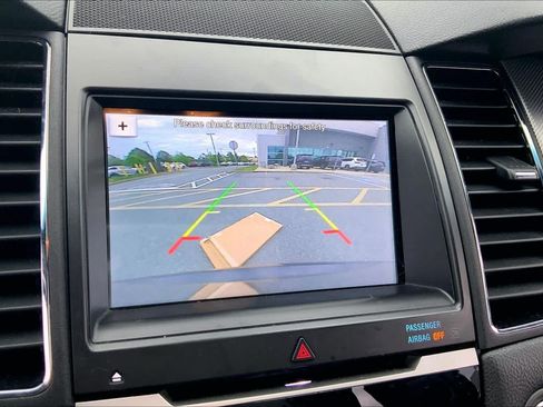 Used 2019 Ford Taurus SHO w/ Sho Performance Package AWD/4WD image 27
