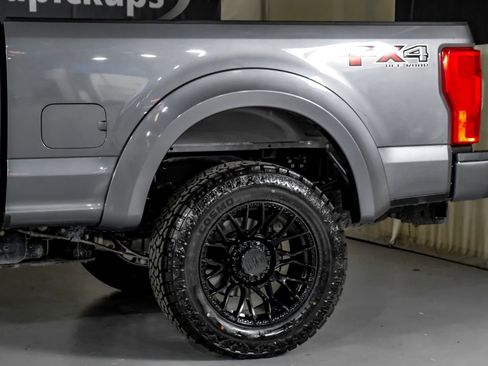 Used 2022 Ford F250 XL w/ STX Appearance Package AWD/4WD image 14