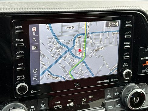Used 2021 Toyota Highlander XSE AWD/4WD image 14