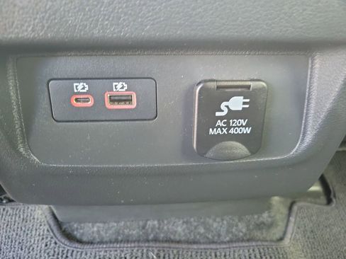 Used 2024 Nissan Frontier PRO-4X w/ Pro Premium Package AWD/4WD image 15