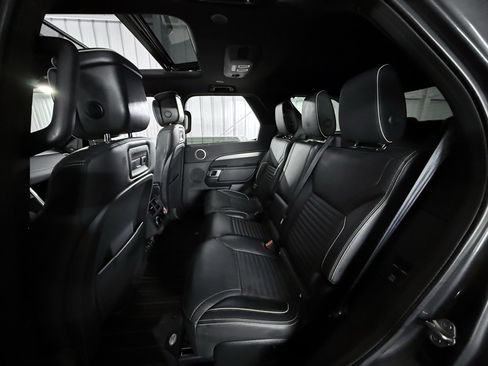 Used 2022 Land Rover Discovery HSE R-Dynamic image 23