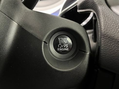 Used 2018 Jeep Compass Latitude w/ Popular Equipment Group AWD/4WD image 24