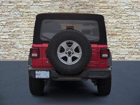 Used 2018 Jeep Wrangler Unlimited Sport S image 5