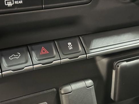 Certified 2023 Chevrolet Silverado 1500 Custom image 26