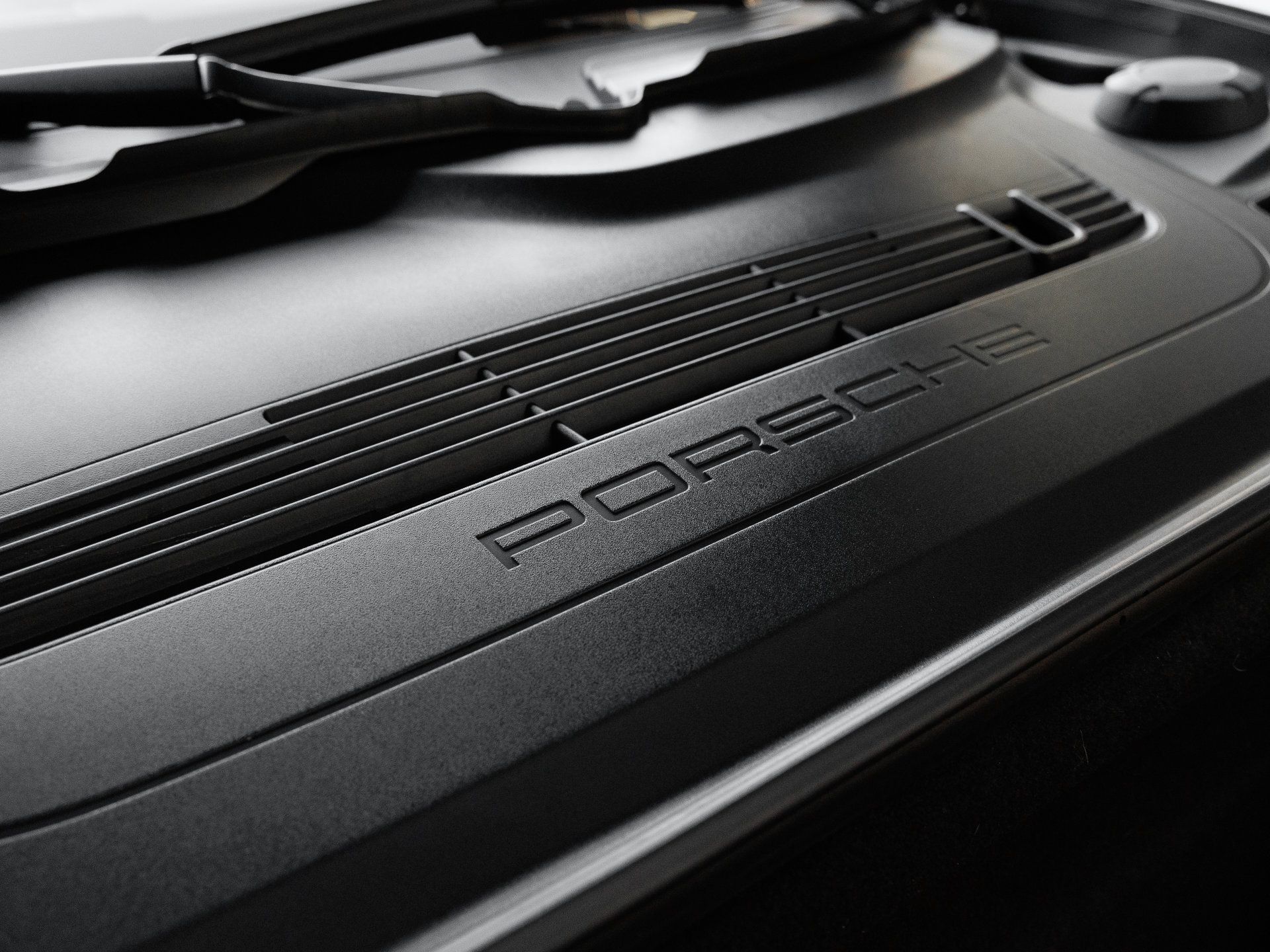Certified 2025 Porsche 718 Cayman RWD image 39