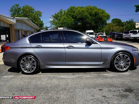 Used 2018 BMW M550i xDrive w/ Driving Assistance Package AWD/4WD image 9