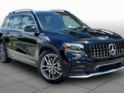 Used 2025 Mercedes-Benz GLB 35 AMG 4MATIC image 5