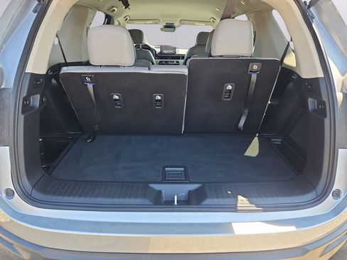Certified 2025 Honda Pilot EX-L image 35