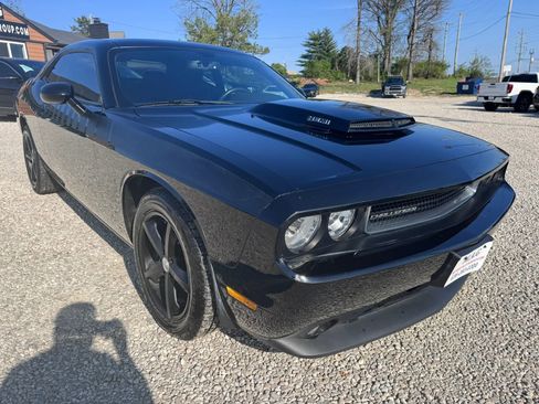 Used 2012 Dodge Challenger R/T image 8