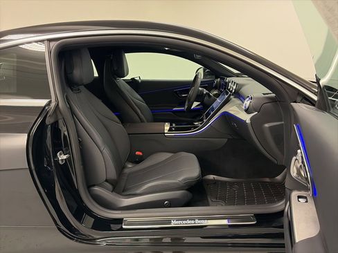 Certified 2026 Mercedes-Benz CLE 300 4MATIC Coupe image 17