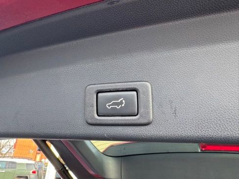 Used 2019 Subaru Ascent Limited w/ Popular Package #3 image 32