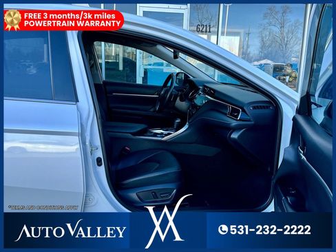 Used 2019 Toyota Camry XSE w/ Carpet Mat Package FWD image 16