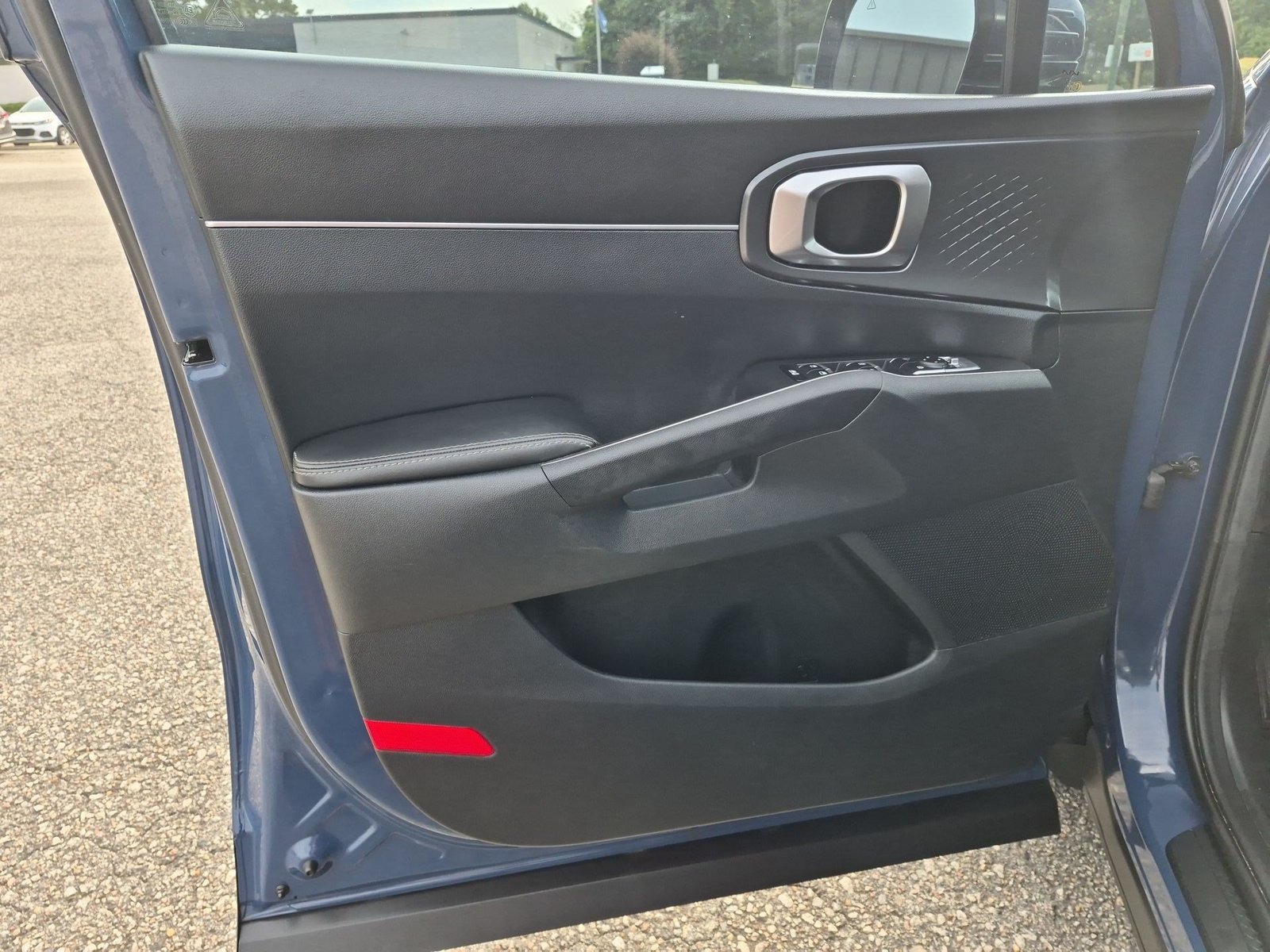 Used 2024 Kia Sorento EX w/ Panoramic Sunroof Package FWD image 23