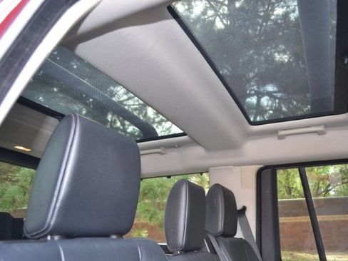 Used 2016 Land Rover LR4 HSE AWD/4WD image 33