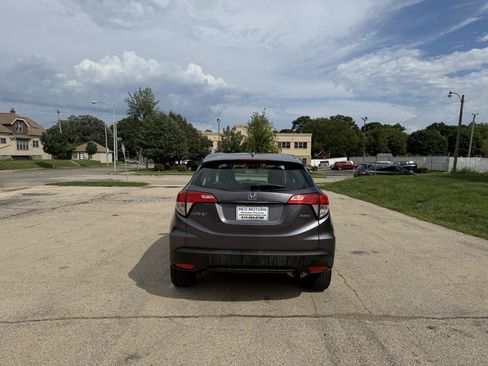 Used 2022 Honda HR-V LX image 6