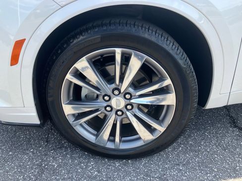 Used 2020 Cadillac XT6 Premium Luxury FWD image 31