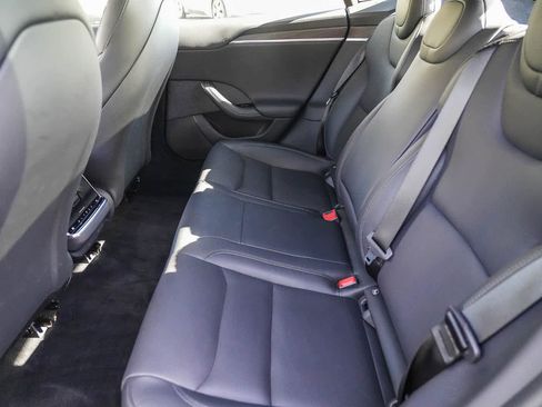 Used 2023 Tesla Model S AWD/4WD image 18