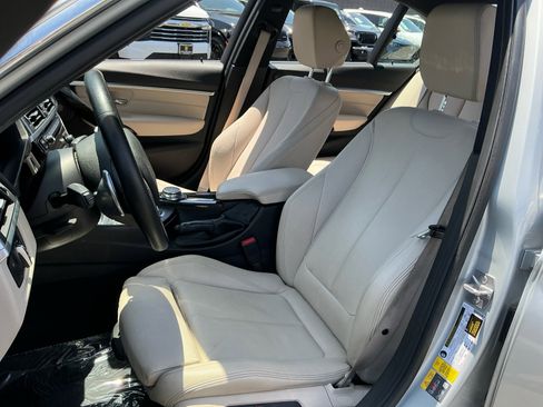 Used 2016 BMW 330e RWD image 18