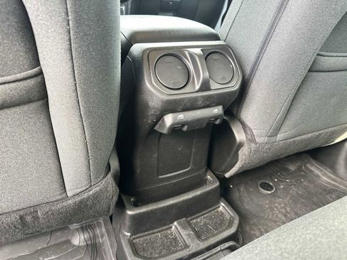 Used 2024 Jeep Wrangler Willys image 20
