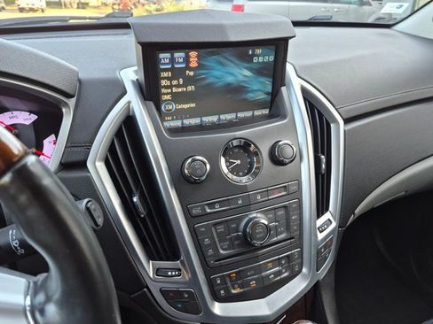 Used 2010 Cadillac SRX Performance FWD image 15