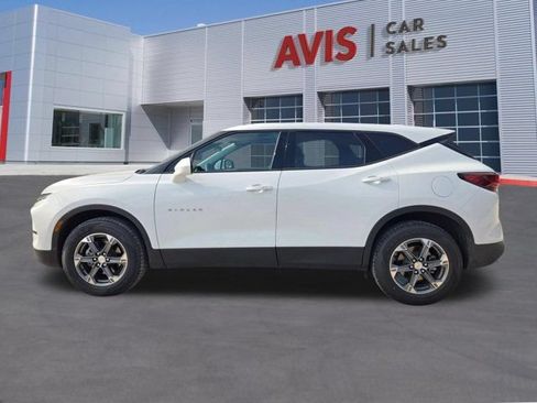 Used 2025 Chevrolet Blazer LT FWD image 11