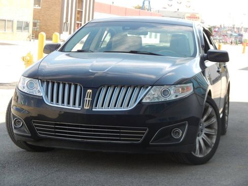 Used 2011 Lincoln MKS AWD w/ 102A Rapid Spec Order Code image 7