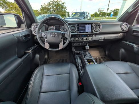 Certified 2023 Toyota Tacoma TRD Off-Road w/ TRD Premium Off Road Package AWD/4WD image 13