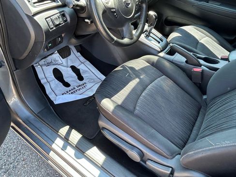 Used 2019 Nissan Sentra SV FWD image 10