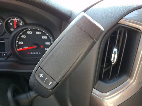 Used 2025 Chevrolet Silverado 1500 Custom Trail Boss AWD/4WD image 14