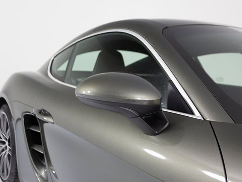 Certified 2025 Porsche 718 Cayman image 41