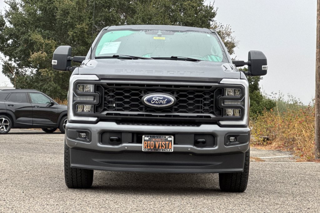 Used 2023 Ford F250 Lariat w/ Lariat Ultimate Package AWD/4WD image 9