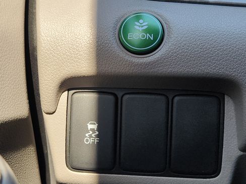 Used 2013 Honda CR-V EX-L image 22