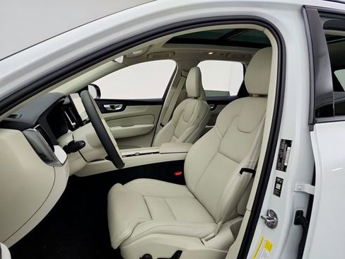 New 2026 Volvo XC60 T8 Ultra w/ Protection Package Premier image 21