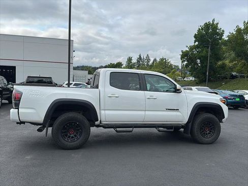 Certified 2023 Toyota Tacoma TRD Pro AWD/4WD image 6
