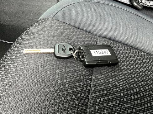 Used 2019 Chevrolet Silverado 1500 Custom Trail Boss w/ Custom Convenience Package image 10