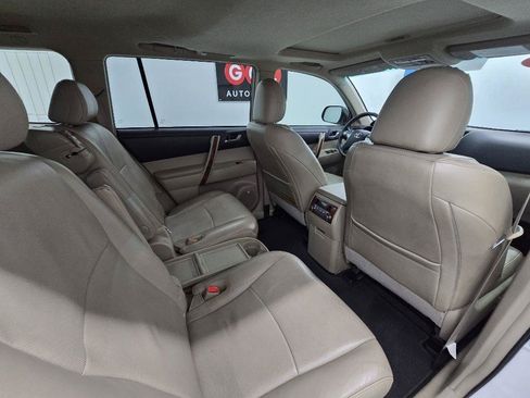Used 2013 Toyota Highlander Limited FWD image 31