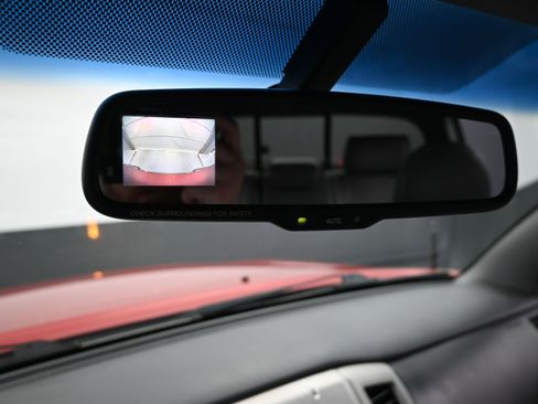 Used 2011 Toyota Tacoma PreRunner w/ SR5 Pkg #2 image 18