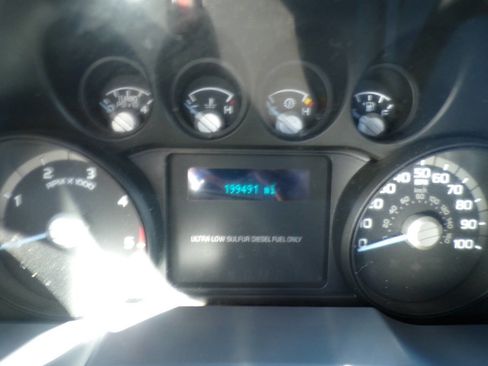 Used 2015 Ford F250 XLT w/ XLT Interior Package image 14