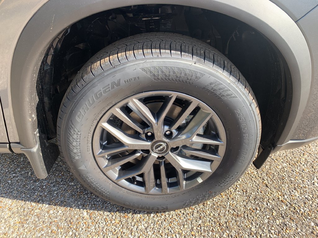 New 2027 Nissan Rogue S FWD image 7