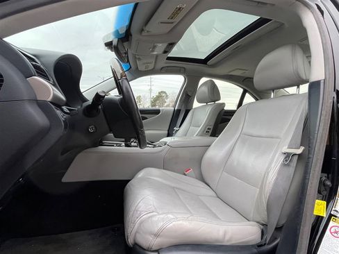 Used 2014 Lexus LS 460 image 4