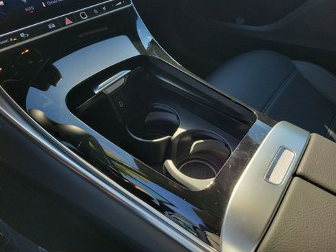 Used 2026 Mercedes-Benz GLC 300 GLC 300 image 24