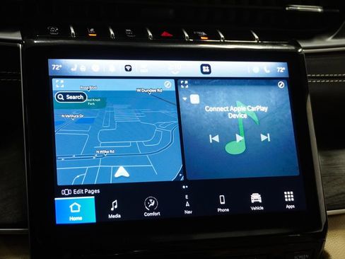 Used 2023 Jeep Grand Cherokee L Limited w/ Luxury Tech Group II image 27