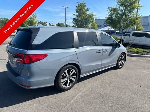 Used 2023 Honda Odyssey Touring image 4